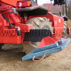 transport des plaques de calage et minipads Stabline par un camion